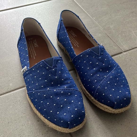 NIB TOMS Classic shoes - Picture 6 of 9